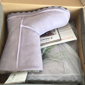 Light purple bear paw boots